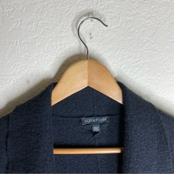 Eileen Fisher 100% Wool Black Cardigan ( XS ) - Picture 2 of 4